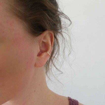 chunky neppiercing voor oorschelp handgemaakt van zilver